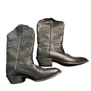 ARIAT Heritage Black Western Boot